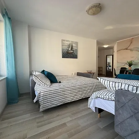 Apartment Bulgarskie - Aquamarin C6